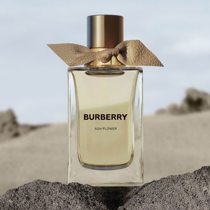 Burberry Signature Botanical Ash Flower EDP | My Perfume Shop