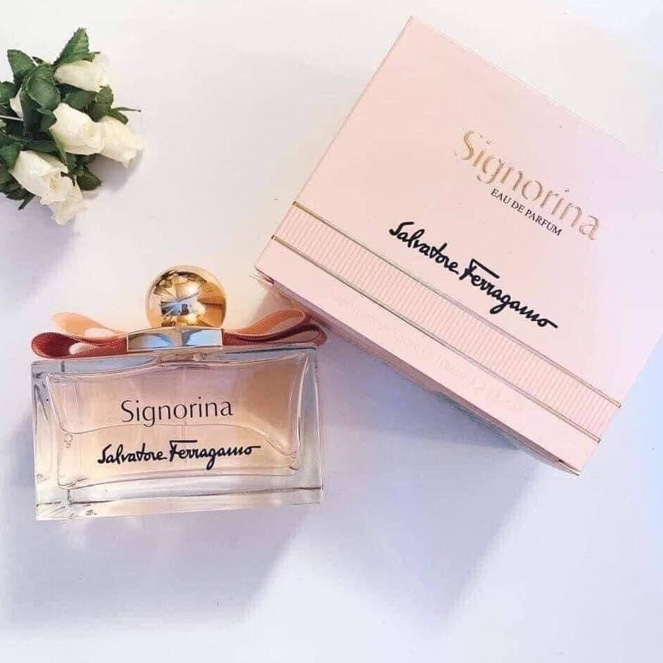 Salvatore Ferragamo Signorina EDP | My Perfume Shop