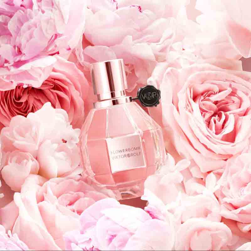 Viktor & Rolf Flowerbomb EDP Gift Set | My Perfume Shop